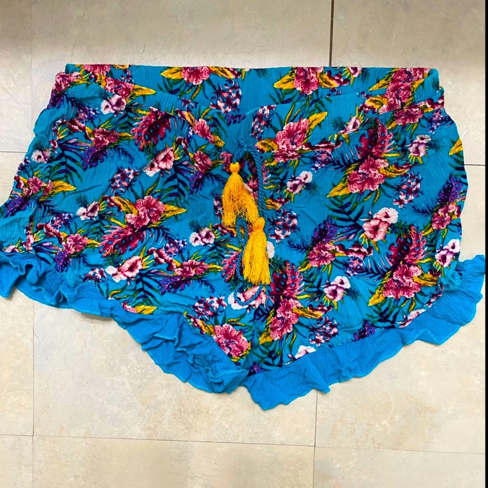 Juniors Shorts-Tropical Pattern W/Elastic Tie Waist-LARGE